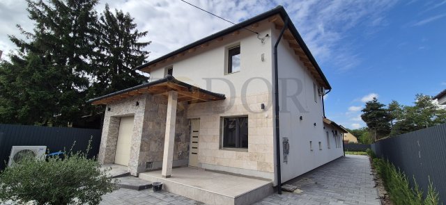 Eladó családi ház, Budapesten, XVIII. kerületben 219.9 M Ft
