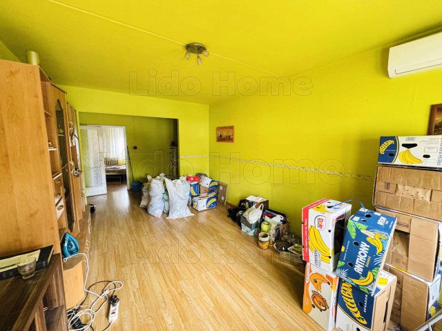 Eladó panellakás, Győrött 51 M Ft, 3 szobás