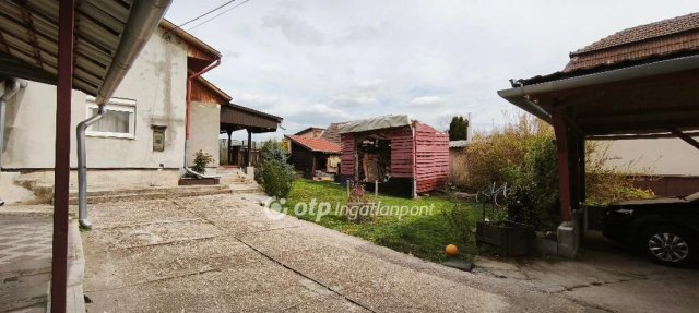 Eladó családi ház, Kartalon 89 M Ft, 7 szobás