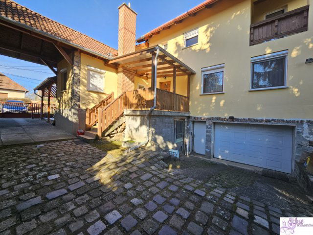 Eladó családi ház, Kosdon 108 M Ft, 5 szobás