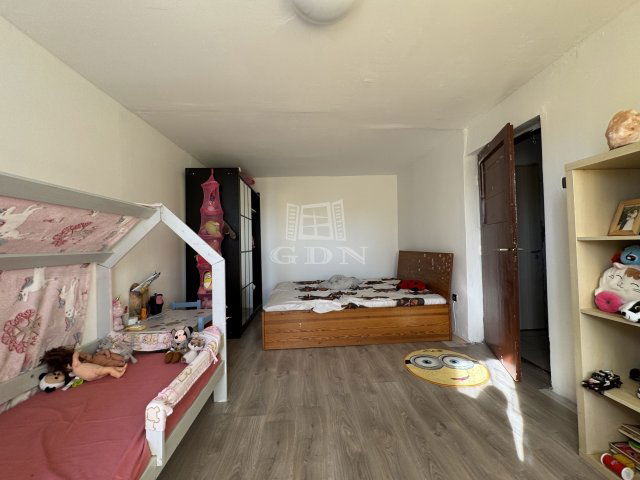 Eladó családi ház, Gánton 19.99 M Ft, 2 szobás