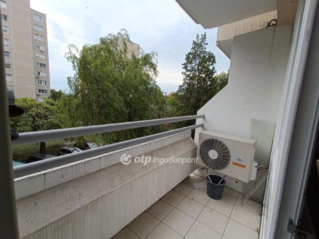 Eladó panellakás, Budapesten, XI. kerületben 79 M Ft, 3 szobás