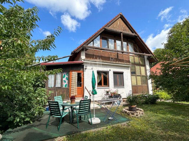 Eladó családi ház, Gárdonyban 89.9 M Ft, 4+1 szobás