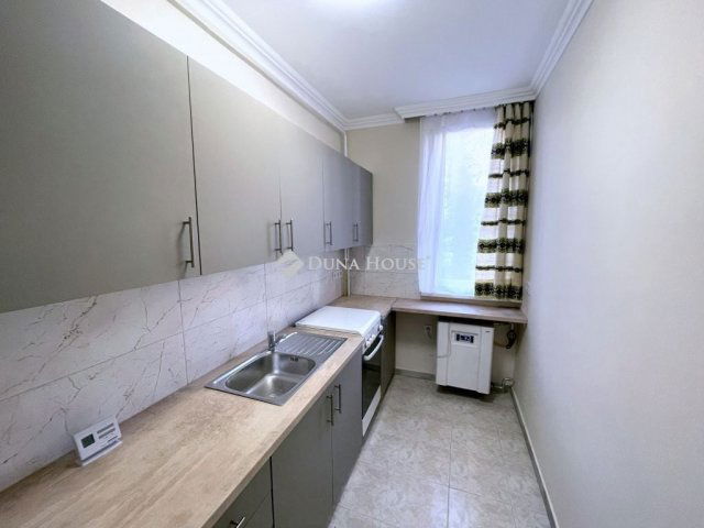 Kiadó téglalakás, albérlet, Kecskeméten 150 E Ft / hó