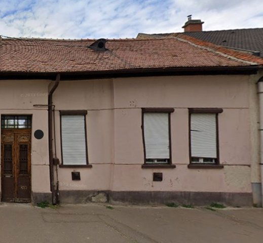 Eladó családi ház, Gyöngyösön 25 M Ft, 2 szobás