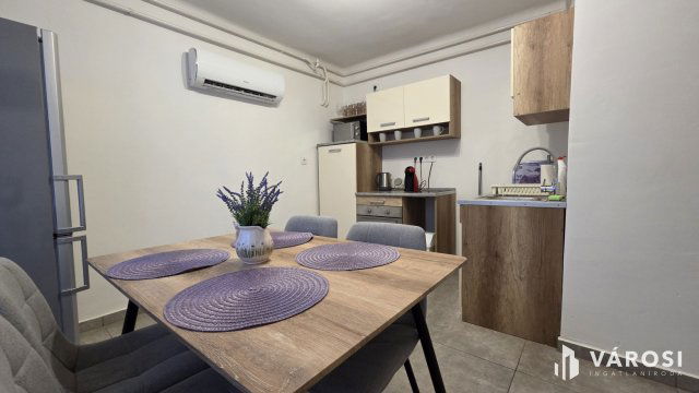 Eladó családi ház, Debrecenben 85 M Ft, 2 szobás