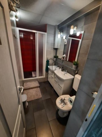 Eladó téglalakás, Budapesten, VI. kerületben 85 M Ft, 5 szobás