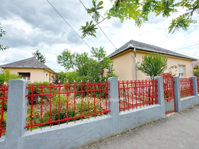 Eladó családi ház, Aszalón 15.49 M Ft, 4 szobás