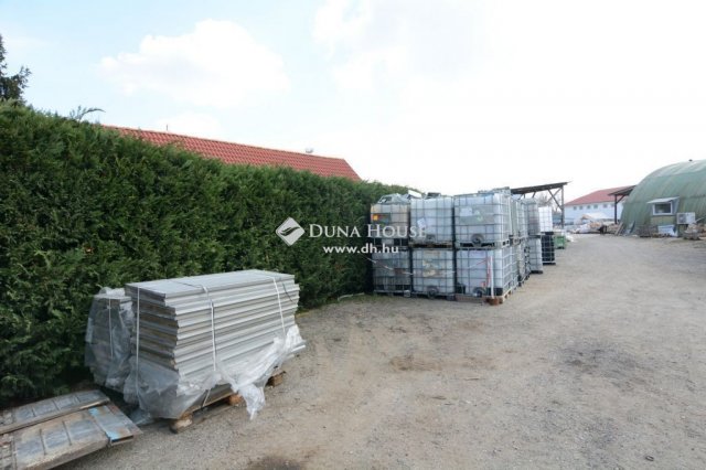 Eladó ipari ingatlan, Kecskeméten 420 M Ft / költözzbe.hu