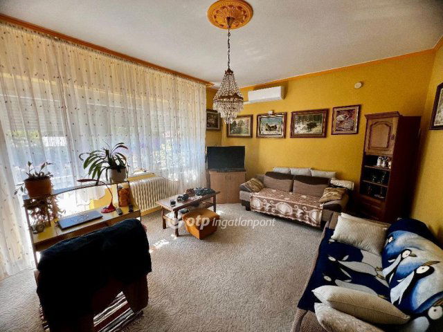 Eladó családi ház, Szihalmon 47.6 M Ft, 3+1 szobás