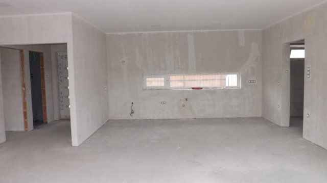 Eladó családi ház, Albertirsán 104 M Ft, 5 szobás