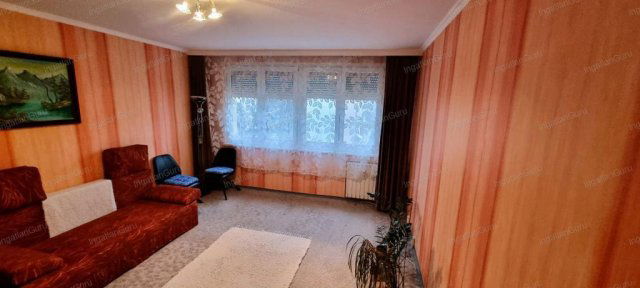 Eladó panellakás, Kecskeméten 44.5 M Ft, 2 szobás