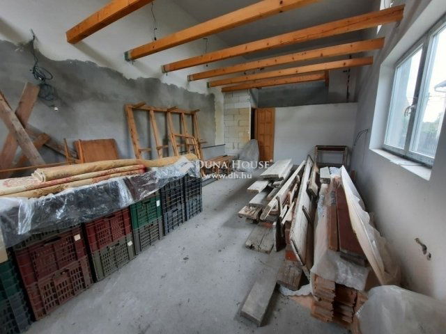 Eladó ikerház, Budapesten, X. kerületben 90 M Ft, 5 szobás