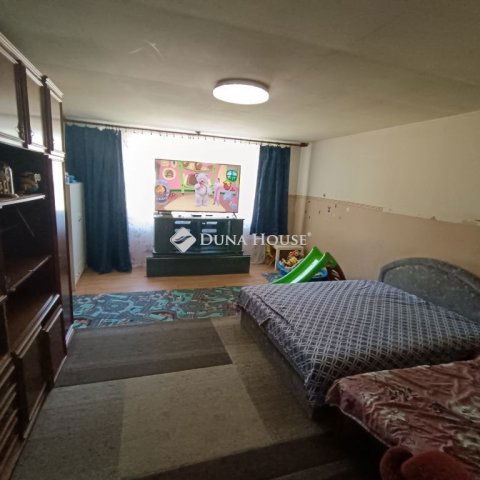 Eladó családi ház, Kecskeméten 22 M Ft, 3 szobás