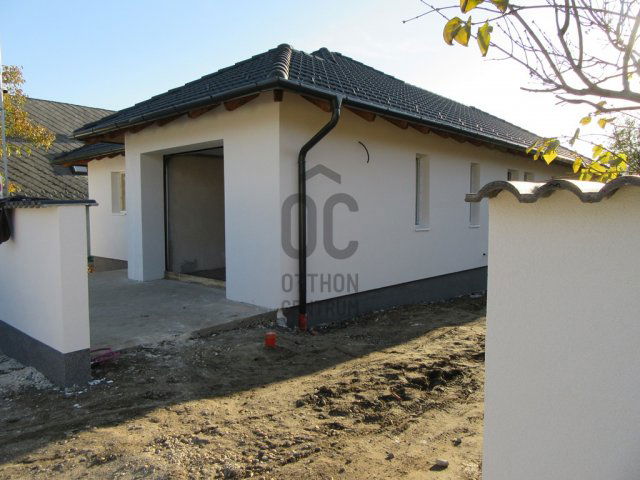 Eladó családi ház, Érden 139.9 M Ft, 4 szobás