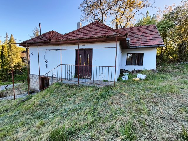 Eladó családi ház, Varbócon 14.9 M Ft, 1+1 szobás