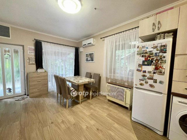 Eladó családi ház, Ráckevén 47.9 M Ft, 4 szobás