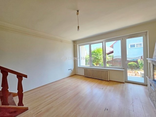 Eladó családi ház, Szombathelyen 83 M Ft, 5 szobás
