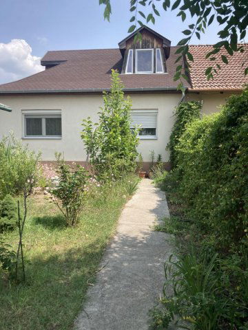 Kiadó családi ház, albérlet, Debrecenben 350 E Ft / hó