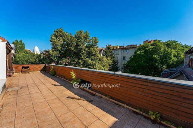 Eladó téglalakás, Budapesten, II. kerületben 179.9 M Ft