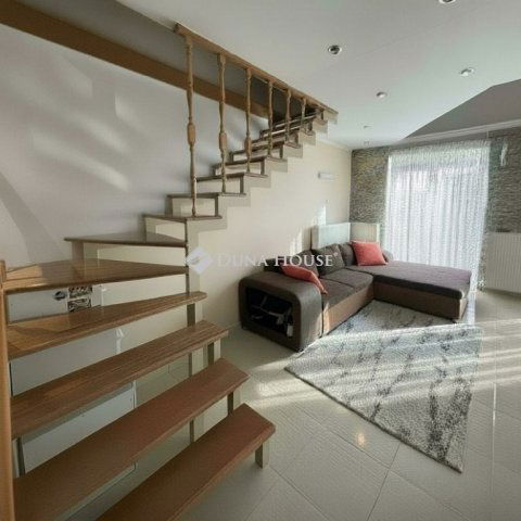 Eladó téglalakás, Budapesten, XVIII. kerületben 92.9 M Ft