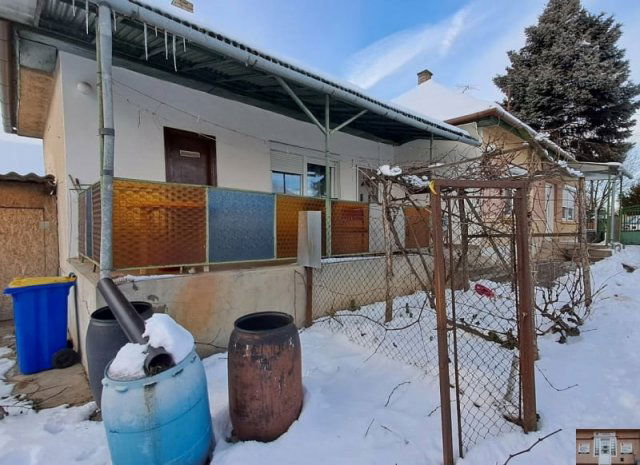 Eladó családi ház, Gombán 48.8 M Ft, 3 szobás