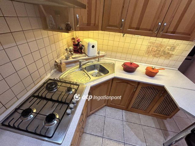 Eladó családi ház, Nagykátán 94 M Ft, 3+1 szobás