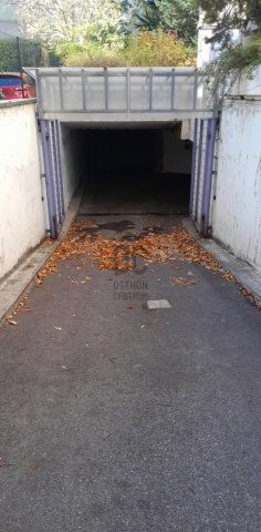 Kiadó garázs, Budapesten, XII. kerületben 40 E Ft / hó