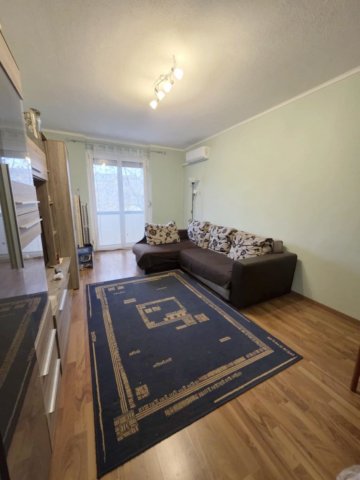 Eladó panellakás, Dunaújvárosban, Dózsa György úton 31.5 M Ft