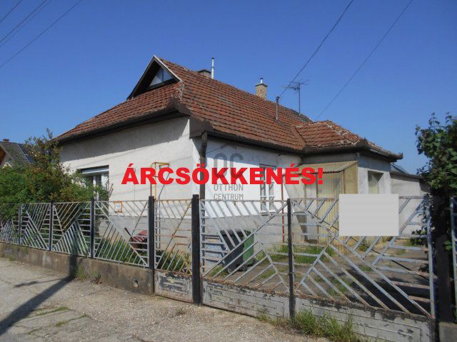 Eladó családi ház, Kisvárdán 24.49 M Ft, 2 szobás