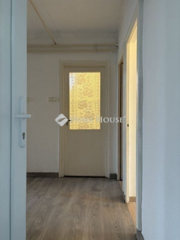 Eladó téglalakás, Gyálon 66.5 M Ft, 4 szobás