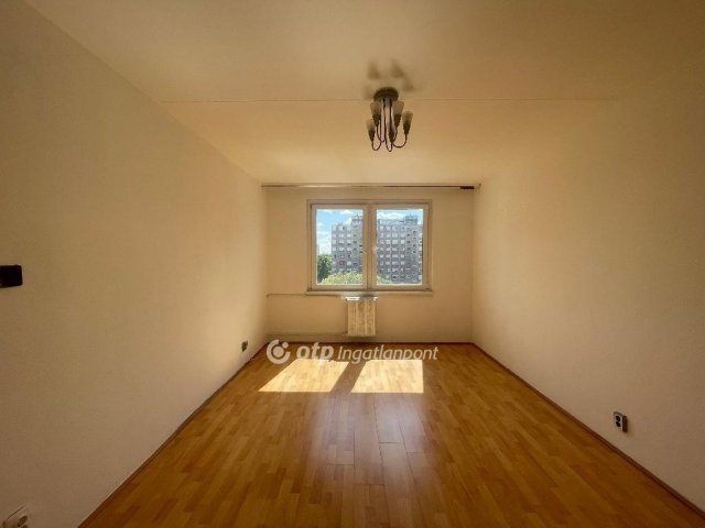 Eladó panellakás, Budapesten, XV. kerületben 54.9 M Ft, 2 szobás