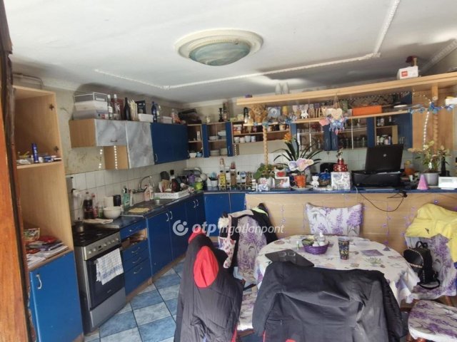 Eladó családi ház, Kétyen 19.9 M Ft, 3 szobás