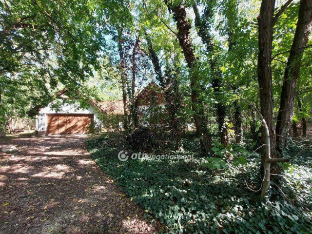 Eladó családi ház, Kecskeméten 124.9 M Ft, 1+4 szobás