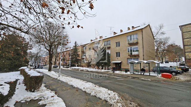 Eladó téglalakás, Ózdon, Árpád Vezér úton 10.5 M Ft