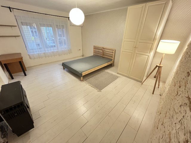 Kiadó téglalakás, albérlet, Kaposváron, Somssich Pál utcában