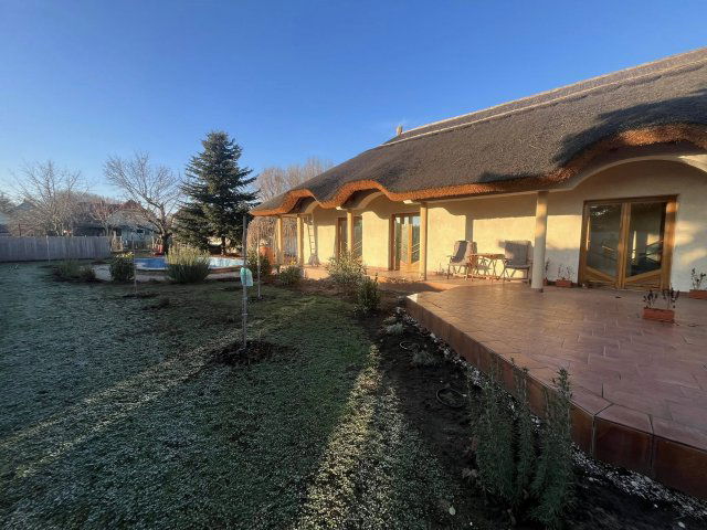 Eladó családi ház, Kecskeméten 109.9 M Ft, 4 szobás