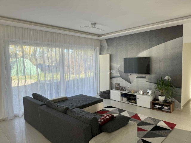 Eladó családi ház, Harkányban 149.9 M Ft, 4 szobás