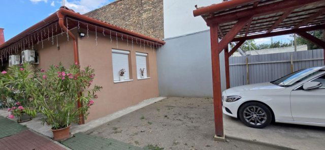 Eladó családi ház, Budapesten, XX. kerületben 50 M Ft, 4 szobás