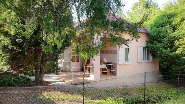 Eladó családi ház, Siófokon 99.8 M Ft, 5 szobás