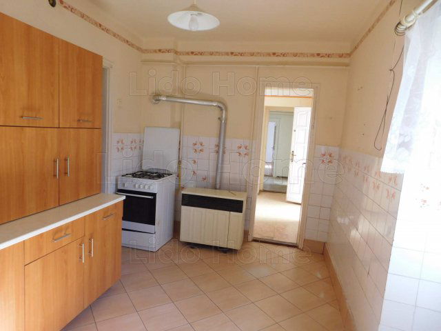 Eladó családi ház, Abában 29.99 M Ft, 3 szobás