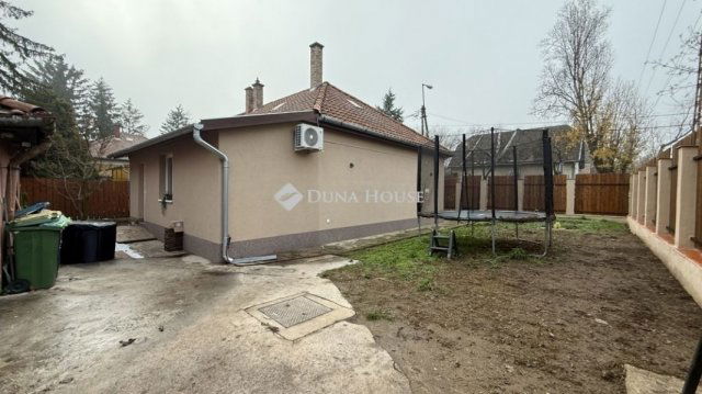 Eladó ikerház, Budapesten, XVIII. kerületben 102 M Ft, 3 szobás