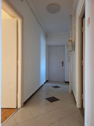 Eladó téglalakás, Pápán 36.99 M Ft, 2 szobás