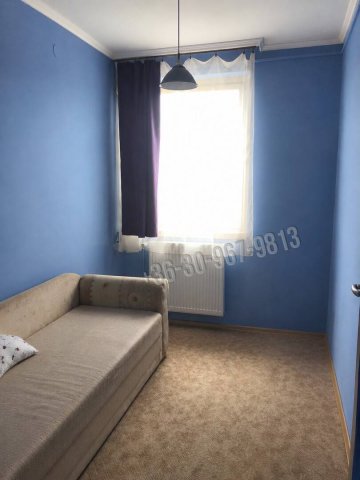 Eladó panellakás, Békéscsabán, Pásztor utcában 30.9 M Ft