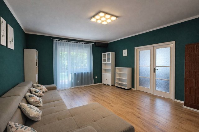 Kiadó téglalakás, albérlet, Győrött 170 E Ft / hó, 2 szobás