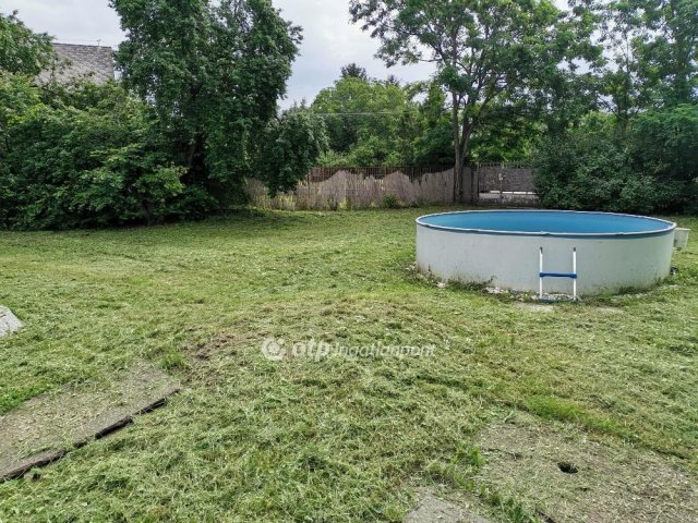 Eladó családi ház, Sarudon 25.99 M Ft, 2 szobás