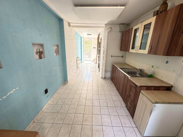 Kiadó téglalakás, albérlet, Győrött 130 E Ft / hó, 2 szobás