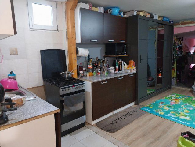 Eladó családi ház, Kisbéren 29 M Ft, 2 szobás