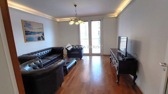 Eladó téglalakás, Debrecenben 87.9 M Ft, 3 szobás