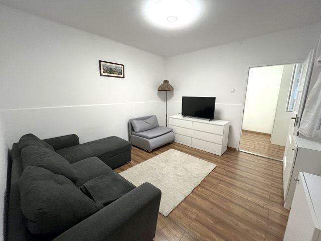 Eladó téglalakás, Debrecenben 54.5 M Ft, 2 szobás